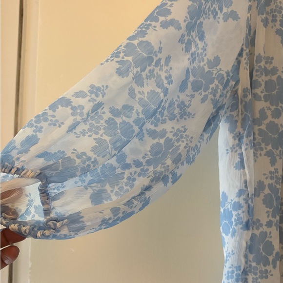 EUC LC Lauren Conrad Blue and White Asymmetrical Long Sleeve Blouse - Picture 3 of 8